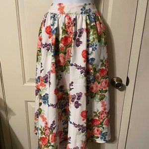 Vixen By Micheline Pit Vacation White Multicolor Floral Print Swing Skirt 2X